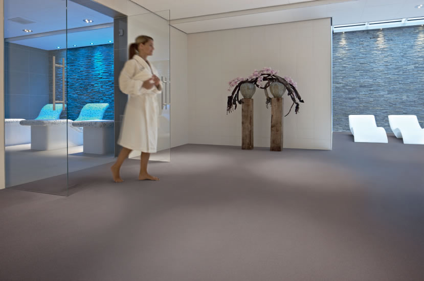 Pardoseli antiderapante - Step Safety Vinyl